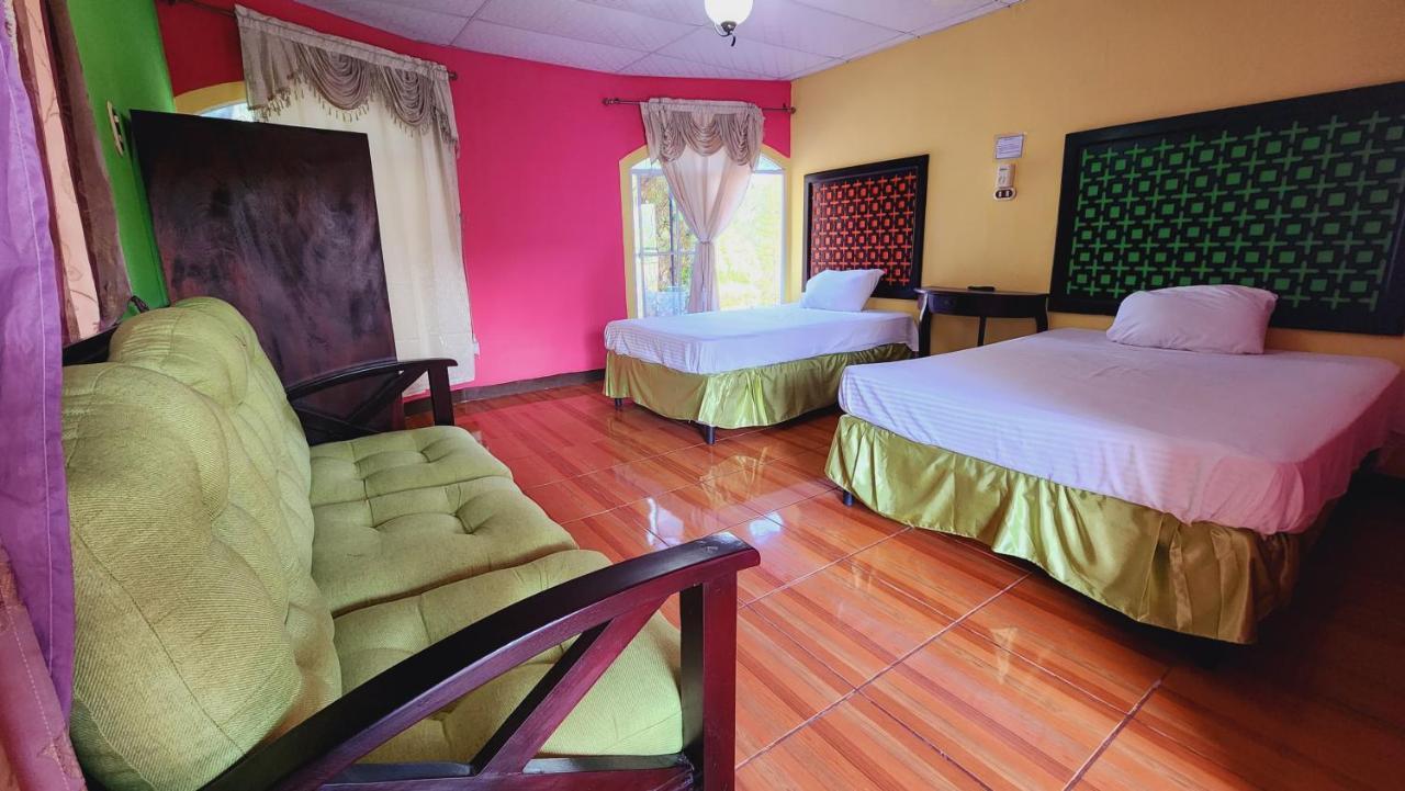 Hotel Y Restaurante Las Margaritas Perquin Phòng bức ảnh