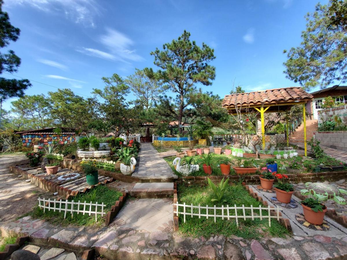 Hotel Y Restaurante Las Margaritas Perquin Ngoại thất bức ảnh